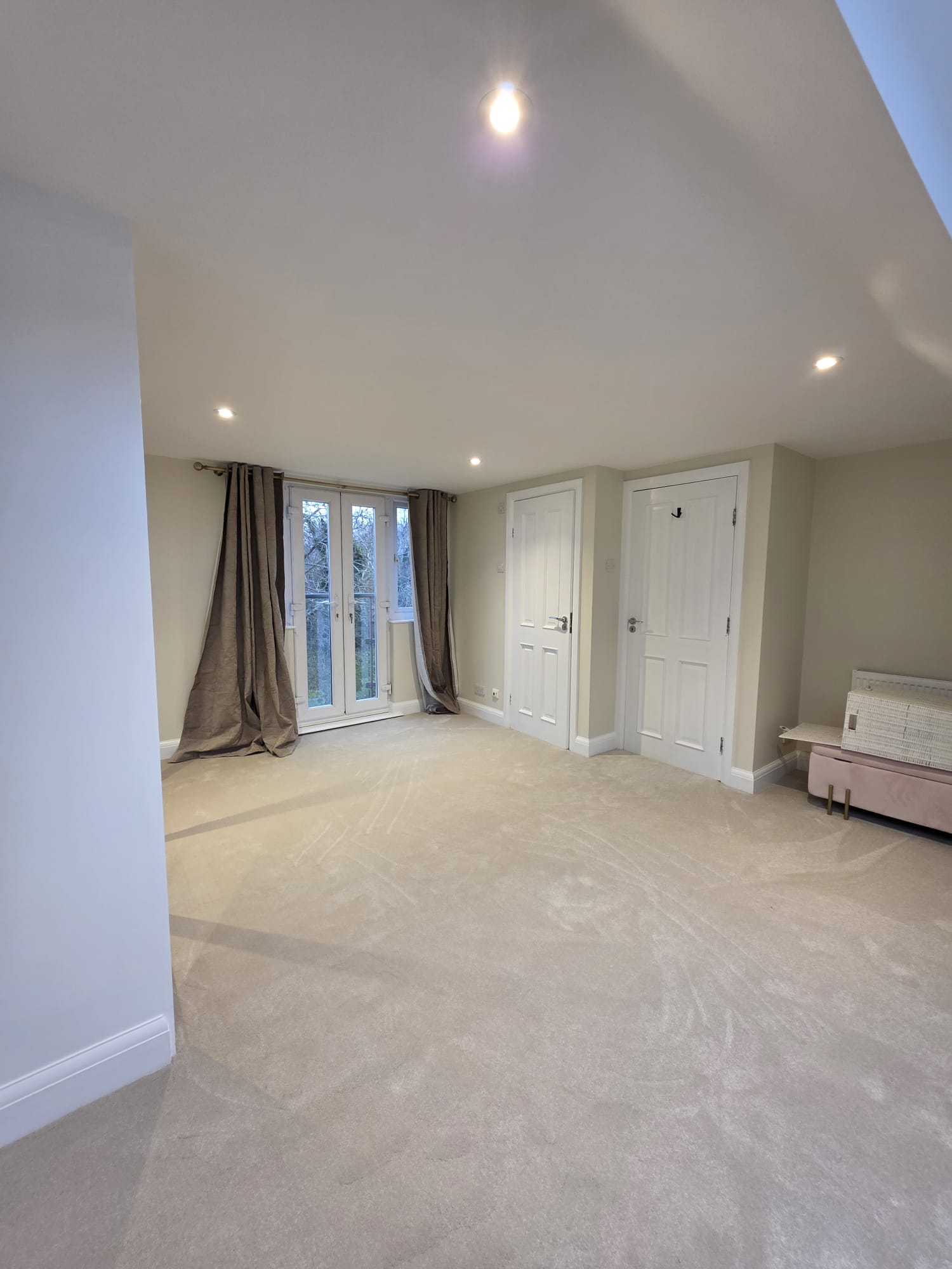 Freshly painted neutral bedroom for end of tenancy property refresh in South London